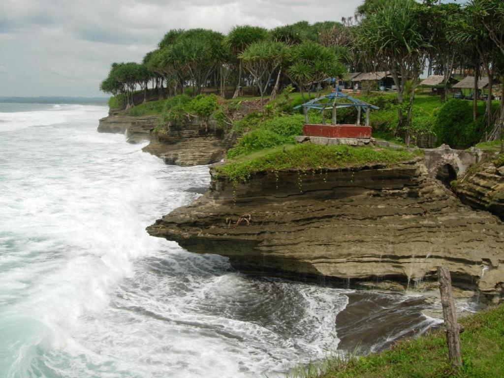 The Arnawa Hotel Pangandaran Exterior foto